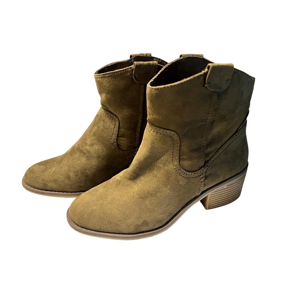 Merona Women’s Ankle Boots Size 8 Tan Taupe Faux Suede Western Booties NWOT